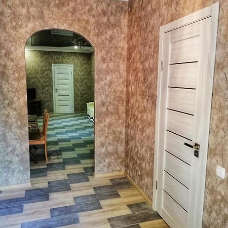 شقة Посуточная Аренда В Центре Кропивницкого كرابيفنيتسكي المظهر الخارجي الصورة