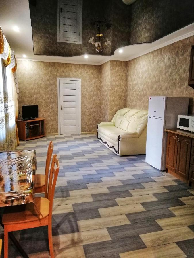 شقة Посуточная Аренда В Центре Кропивницкого كرابيفنيتسكي المظهر الخارجي الصورة